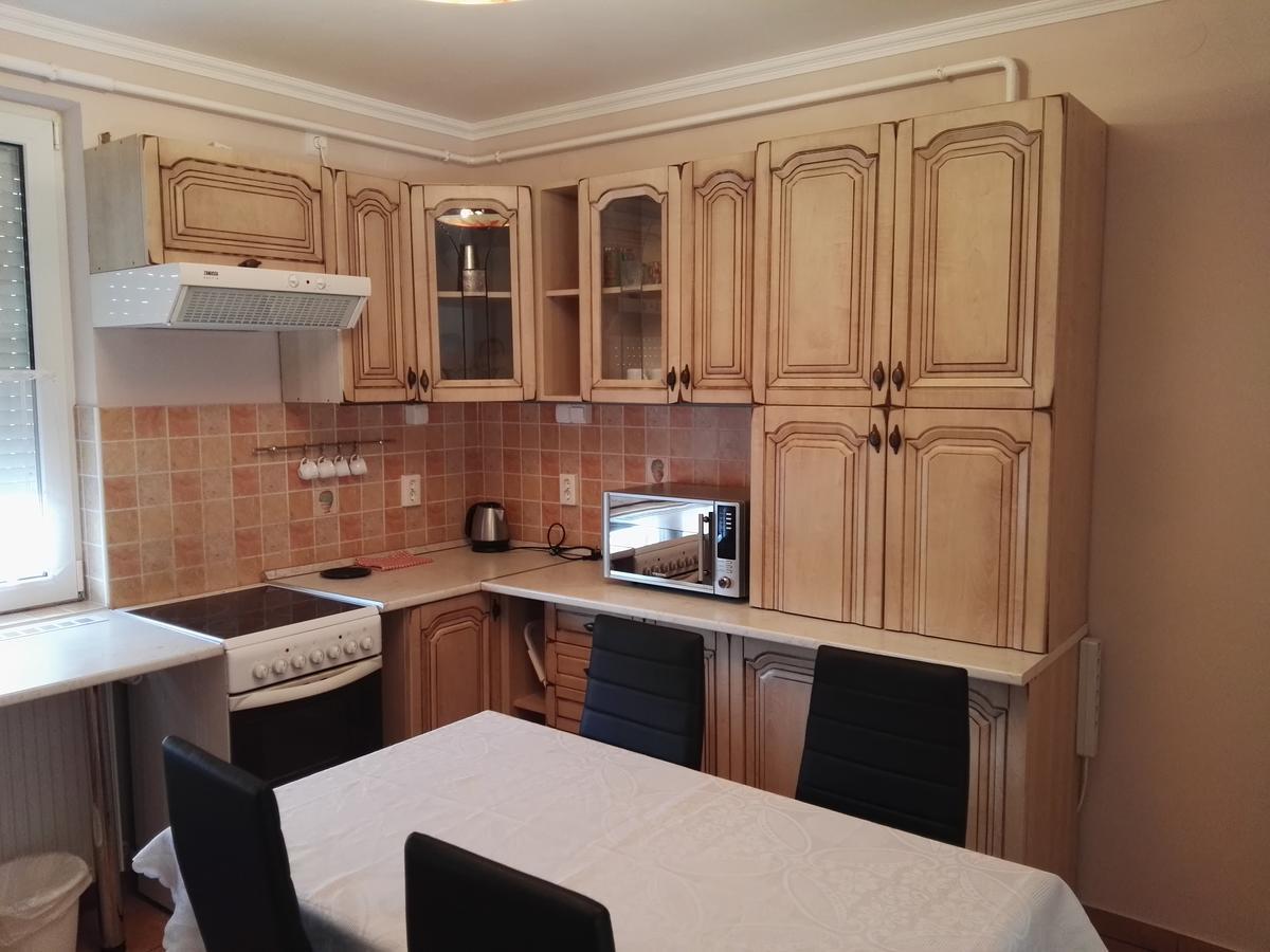 Kiskucko Apartman Hajduszoboszlo Exterior photo